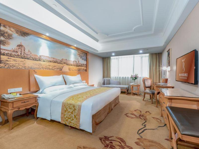 Vienna International Hotel Guigang Hecheng Road Εξωτερικό φωτογραφία