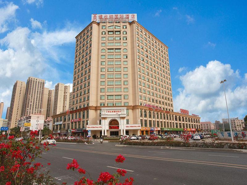Vienna International Hotel Guigang Hecheng Road Εξωτερικό φωτογραφία